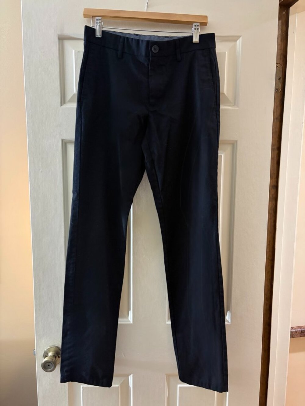 Old Navy Ultimate Slim chino pants in Black Jack 29W x 34L